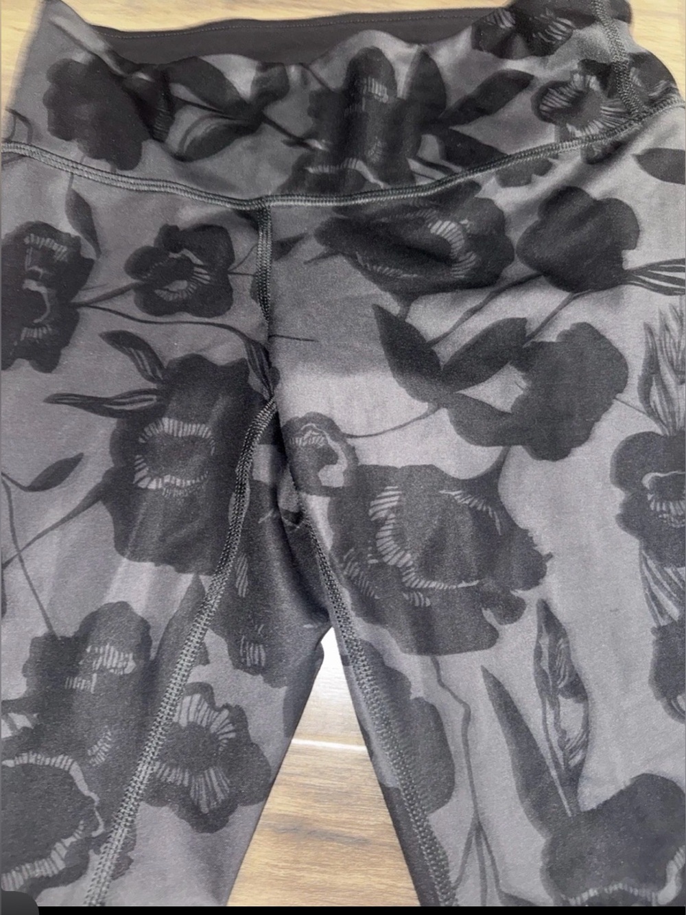 Lululemon Wunder Under Crop Luxtreme Inky Floral Black Sz 4 Cropped Legging - Picture 4 of 7
